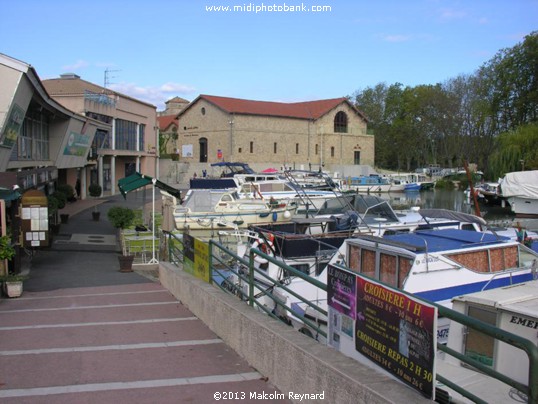 Midi Canal - the Port of Colombiers