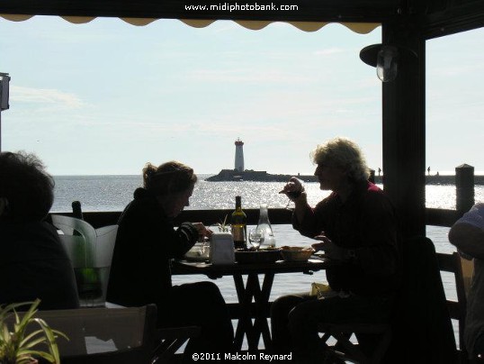 Sunny Sunday Lunch by the Mediterranean