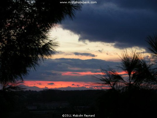 Sunset over ........... Béziers