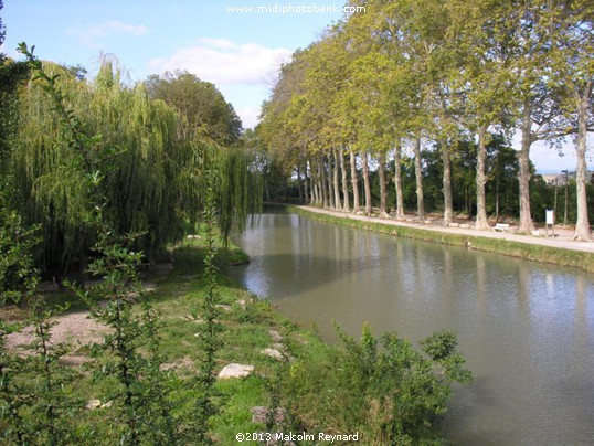 Midi Canal - the Port of Colombiers