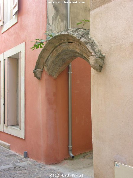 Another "Midi" Village near Béziers
- Sérignan