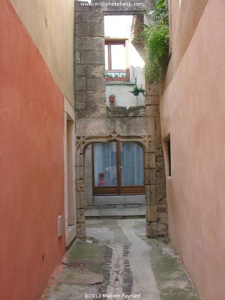 Another "Midi" Village near Béziers
- Sérignan