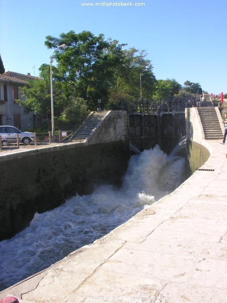 The end of the "Boating Season" on the Canal du Midi