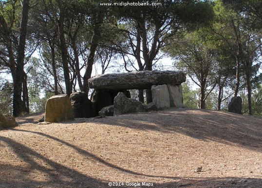 " The Faieries Dolmen" - Pépieux