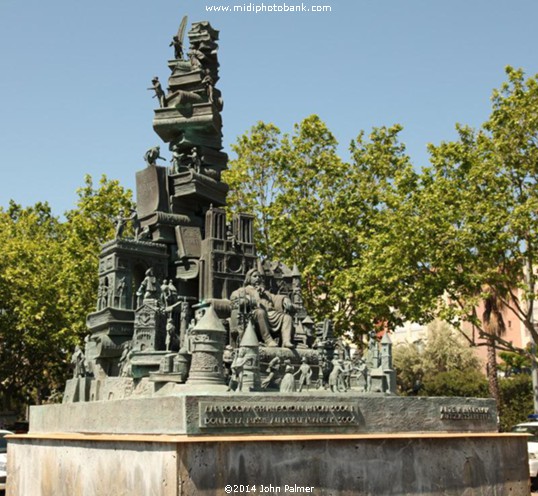 Agde - Balzac Statue