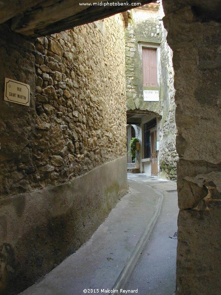 HERAULT - Minervois "Circulades Village"