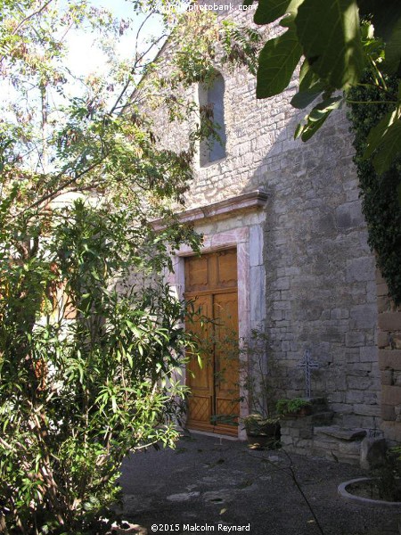 HERAULT - Minervois "Circulades Village"