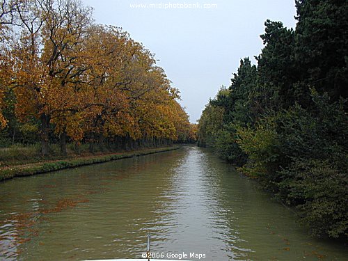 Midi Canal in autumn