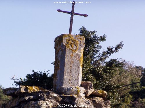 Hill walking on the Serre de Quintillan