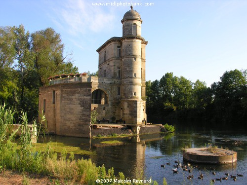 "Le Moulin de Bagnols" on the River Orb