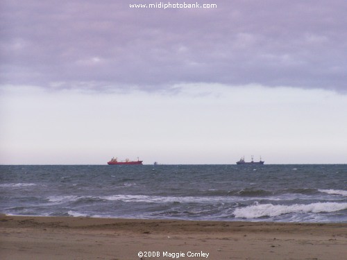 Tankers coming out of Port La Nouvelle