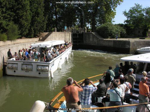 Canal du Midi - Round Lock - Agde