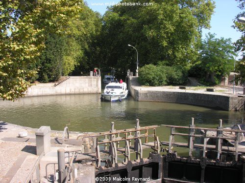 Canal du Midi - Round Lock - Agde