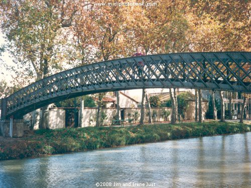 Eiffel Footbridge - Midi Canal