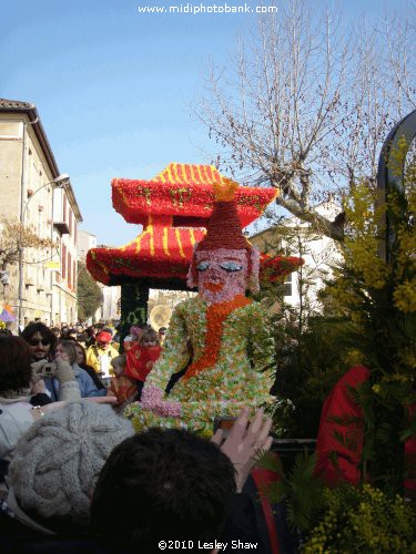 "Fête de Mimosa" at Roquebrun