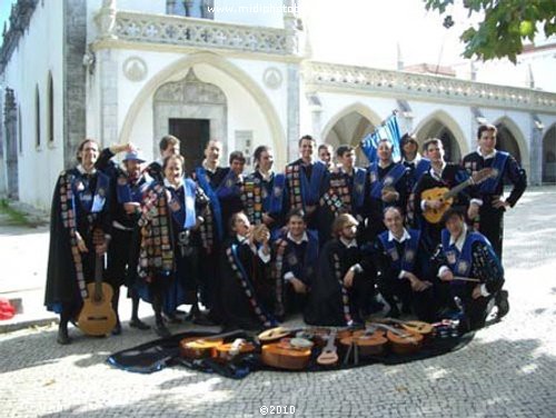 "La Tuna de Ciencias de Barcelona" in Béziers