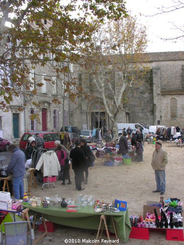 "Vide Grenier" - Empty your Attic !