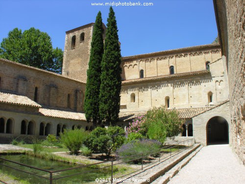 L'Encienne Abbaye de Gellone - Saint Guilhem-le-Désert