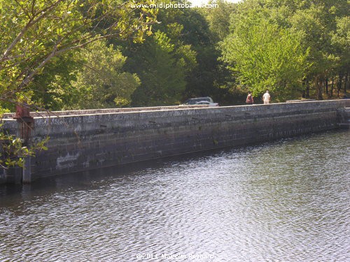 Montagne Noir - Lac de St Denis