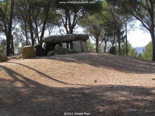 " The Faieries Dolmen" - Pépieux