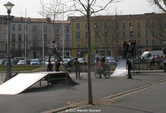 "Scateboarders"  in Béziers