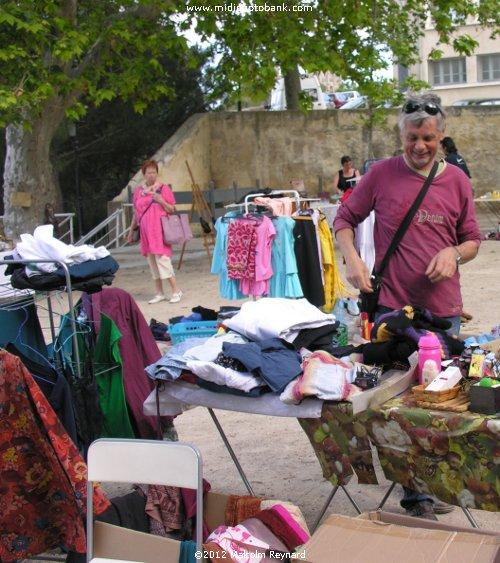 "Vide Grenier" -St Jacques - Béziers