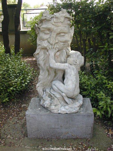 Villa Antonine – The  Summer  Studio of local artist Jean-Antoine Injalbert 