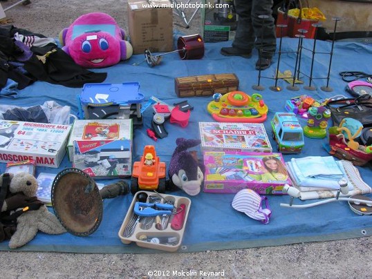 Béziers - St Jacques - Vide Grenier