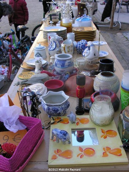 Béziers - St Jacques - Vide Grenier