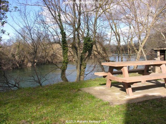 Chemin de Compostela - Pinet à St Thibéry sur Lo Camin Romieu