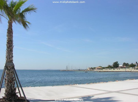 Mèze on the Etang de Thau - a "Port of Call" on the Canal du Midi